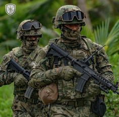 Jtf2 Special Forces Canada, Marine Infantry, Special Forces Army, Indian Army Special Forces, Swat Police, Special Forces Gear, Jet Fighter Pilot, Military Images, Tactical Truck