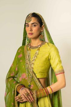 ZC-3071 || Wedding Formals 2023 || ZARA SHAHJAHAN – Kapraye Floral Dupatta, Green Lehenga Choli, Zara Shahjahan, Zardozi Work, Latest Dress Design, Indian Bridal Lehenga, Green Lehenga, Dress Hairstyles, Indian Wedding Outfits