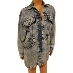 "Rare vintage Levi's acid washed long jacket.  In great condition. 29\" long, 20 1/2\" sleeve,  22\" pit to pit" Acid Wash Denim, Denim Jean Jacket, Vintage Levis, Levi's, Jean Jacket, Jackets & Coats, Art Collection, Bathing Beauties, Adult Outfits