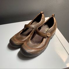 Euc Merrell Emme Plaza Bandeau Mary Jane Wedge - Full Bronze/Brown Leather - Size 7 Practically New. Only Worn Indoors A Few Times. Mary Jane Wedges, Merrell Shoes, Pinterest Board, Womens Shoes Wedges, Cute Shoes, Ariel, Mary Janes, Brown Leather, Outfit Ideas