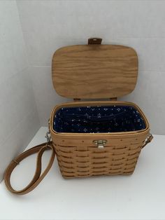 1998 Longaberger Basket Shoulder Bag Purse Leather Strap Blue Floral Liner Boho. Condition is "Used". Shipped with USPS Priority Mail. Basket Purse, Shopping Ideas, Holiday Shopping, Picnic Basket, Leather Purses, Priority Mail, Blue Floral, Leather Straps, Purse