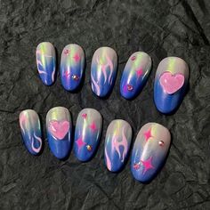 Manicure Nail Designs, Nail Art Salon, Classic Nails, Kawaii Nails, Pretty Nail Art, Cute Nail Art, Nail Shop