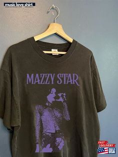 Vtg Y2k Mazzy Star Aesthetic Inpsired Tee T-Shirt Unisex Check more at https://musicloveshirt.com/product/vtg-y2k-mazzy-star-aesthetic-inpsired-tee-t-shirt-unisex/ Oversized Graphic Tee Aesthetic, Mazzy Star T Shirt, Mazzy Star Shirt, Mazzy Star Outfit, Mazzy Star Aesthetic, Aesthetic Tshirts, Y2k T Shirts, Tshirt Aesthetic, Merch Aesthetic