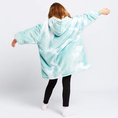 - The Kids Oodie is a super soft hooded blanket. It is designed for children aged from 3 to 13 years old.
- With soft flannel fleece on the outside and warm sherpa fleece on the inside, you're going to feel like you're hugging a sheep. Plus, it's also 100% cruelty-free.
- Machine washable and no fuss. Just toss it in the washing machine and that's it!
- Your perfect companion to virtually anywhere: summer camping, chilling at home, hanging out with friends, cuddling with your pet, Dream Blanket, Solid Hoodie, Gift Wrapping Bows, Family Movie, A Sheep, Summer Camping, Green Tie, Wearable Blanket, Hooded Blanket