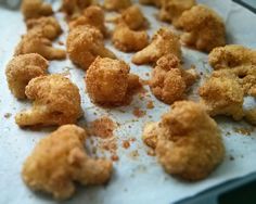 some fried food that is on a tray