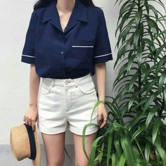 90s Fashion Outfits, Mia 3, Creative Content, Amazing Outfits, Ulzzang Fashion, Korean Outfits, Style Chic