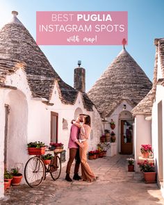 two people standing in front of white buildings with text overlay that says, how to get married in puglia instagram spots