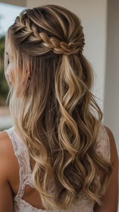 Wedding Half Up Braid, Easy Braided Hairstyles For Wedding, Half Up Do Wedding Bridesmaid, Half Up Bridal Hair With Braid, Medium Wedding Hairstyles Half Up, Half Up Braid Hairstyle, Bride Hair Braid Half Up, Hairstyles For A Wedding Bridesmaid, Bridesmaid Hair Braid Half Up