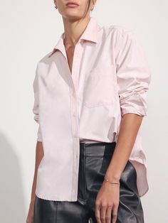 Brochu Walker | Women's Everyday Shirt in Rose Quartz Dresses Design Ideas, Dresses Design, Oxford Blue, Oxford White, Black Wedges, Classic American, Engineered Garments, Mom Outfits, Infant Tees