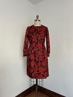 A classify 60s Sheath Dress by Mr Mort, featuring a fantastic navy blue, orange and red paisley! So chic and perfect for fall! Measurements: Bust: 38" Waist: 30" Hips: Up to 46" Length: 38" Sleeve length: 22" Condition: Perfect! No issues to note! Red Paisley, Red And Orange, Dress Clothes For Women, Blue Orange, Sheath Dress, Favorite Outfit, 1960s, Paisley, Art Collection