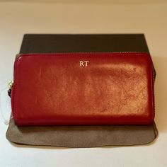 Leatherology Women’s Zippered Wallet Red Apple Nib ( Monogram Rt) Please See Pics For Condition Luxury Tan Wallets For Gift, Luxury Tan Wallet As Gift, Elegant Everyday Tan Wallet, Elegant Red Wallet With Rfid Blocking, Elegant Red Wallet For Everyday Use, Red Luxury Wallet For Everyday Use, Elegant Red Everyday Wallet, Apple Coloring, Zipper Wallet