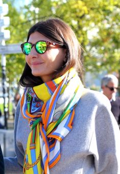 Large Silk Scarf, Fashion Office, Hermes Scarf, Olivia Palermo, How To Wear Scarves, Gigi Hadid