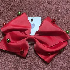 Never Worn Or Used Kids Hair Accessories, Red Bow, Childrens Place, Kids Accessories, Red Green, Hair Accessories, Green, Red, Hair