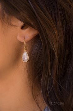 Moonstone Earrings ~ Gold Vermeil ~Dangle ~ Jewelry ~ Natural ~ Organic ~ Everyday~ Delicate~ minimalist Boho ~ Hippie 》D E T A I L S《 ✦ M E T A L : Gold Vermeil ✦ S T O N E : Moonstone ✦ B I R T H S T O N E : June ( Moonstone ) 💎 Because of the name, this stone always had a strong connection with the magic of the moon. The moonstone is known as a protection for travelers, a gift of love & passion and a path to wisdom. ✧ Please note natural gemstones are unique and may vary in shape or colo Minimalist Moonstone Jewelry With Ear Wire, Moonstone Teardrop Jewelry For Everyday, Dainty Moonstone Earrings For Everyday, Everyday Moonstone Dangle Earrings, Everyday Moonstone Dangle Jewelry, Everyday Teardrop Moonstone Jewelry, Moonstone Earrings Gold, Ear Climbers Earrings, Everyday Gifts