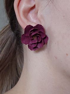 https://purplebeestudio.etsy.com Clip on earrings can be ordered. Handmade elegant polymer clay floral earrings in gorgeous Deep Purple colour. These featherlight earrings will become your favorits for many occasions day or night. Earrings made with brass ear posts. The earrings are very light and comfortable to wear all day. SHIPPING: Your order will be dispatched in a securely packed cardboard box. Product care:  - To ensure the product quality and durablility, avoid contact with water, lotion, perfumes and household cleaners and chemicals. - You can clean the products with a slightly damp soft fabric.  - Sharp objects can damage the clay surface. - When not in use, store in a dry, seperate box. Thank you for visiting my shop! If you have any special requests, I'll be happy to do my best Purple Flower Earrings, Purple 3d Flower Earrings As Gift, Elegant Purple Polymer Clay Earrings, Purple Flower Shaped Earrings, Purple Flower Polymer Clay Earrings, Purple Flower-shaped Earrings, Purple Flower-shaped Polymer Clay Earrings, Deep Purple Color, Handmade Gifts For Her