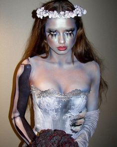 Corpse Bride, Adriana Lima, Halloween Costume, Paint, Halloween, Makeup, White, Art, Make Up