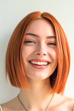 This sleek copper bob is the epitome of modern elegance. The sharp, clean lines of the cut are softened by the warm copper hue, offering a contemporary twist on the classic minimalist style. Click here to see more stunning red hair color ideas. Bold Red Hair, Short Copper Hair, Hair Color For Brown Skin, Red Hair Color Ideas, Red Blonde Hair, Hair Color Unique, Bright Red Hair