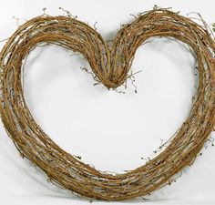 Handmade Large 26 Grapevine Heart Wreath Grapevine Heart Wreath, Flowers For Drying, Grapevine Ideas, Grapevine Crafts, Heart Wreath Form, Wreath Business, Christmas Decor Food, Dried Flower Decor, Bouquet Succulent