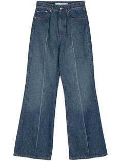 indigo blue cotton denim stonewashed pressed crease high-rise belt loops concealed fly and button fastening classic five pockets wide leg High Rise Wide Leg Jeans, Versace Outfit, Yoko London, City Dress, Summer Beach Wear, Wide Leg Denim, Ski Wear, Indigo Blue, Lady Dior