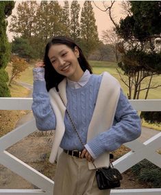 Outfits Juvenil, Knit Sweater Outfit, Fried Dough, Casual Preppy Outfits, Trendy Outfits For Teens, Cute Lazy Day Outfits, Cute Preppy Outfits, 가을 패션