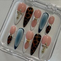 Cheetah Print Nails, Punk Nails, Edgy Nails, Cute Nail, Print Nails, Glow Nails, Acrylic Nails Coffin Pink, Unique Acrylic Nails