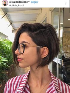 Thick Hair Styles Medium, Trendy Hairstyle, Short Hair With Bangs, Hair Today, Hairstyles Haircuts, Hair Dos