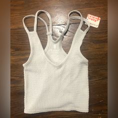 Free People Movement Crop Tank Top Size Xs/S New With Tags See Photos For Condition Grey Material Content See Photos Tag’s: Free People Movement Crop Top Summer Workout Yoga Cycling Casual Activewear Coastal Cowgirl Casual Gray Crop Top With Built-in Bra, Summer V-neck Workout Crop Top, Summer Workout V-neck Crop Top, Summer Gray Top With Built-in Bra, Gray Tops With Built-in Bra For Summer, Gray Crop Top With Built-in Bra For Summer, Gray Seamless Crop Top For Spring, Spring Gray Seamless Crop Top, Gray V-neck Crop Top For Summer