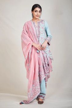 Shop for Sue Mue Blue Mul Embroidered Short Kurta Set for Women Online at Aza Fashions Short Kurta Set, Applique Work, Kurta Set For Women, Short Kurta, Pale Turquoise, Embroidered Neckline, Embroidered Shorts, Sequins Embroidery, Floral Applique