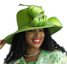 Lily & Taylor H928 wide brim hat Tea Party Attire, Church Dresses For Women, Church Lady Hats, Church Suits And Hats, Ladies Dress Hats, Diva Den, Dressy Hats, Couture Hats, Church Suits