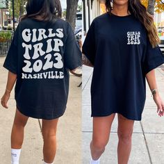 Your upcoming girls trip just got a lot more exciting with our Comfort Colors custom vacation tees. These oversized matching shirts are not only incredibly comfortable but also oozing with retro vibes that'll make you stand out in any setting. Don't miss the chance to personalize each shirt with your unique friend group designs. These tees are the epitome of fun and make for ideal weekend trip outfits. ♥ The soft-washed, garment-dyed fabric brings extra coziness to your wardrobe while the relaxe Oversized Tops With Custom Print, Black Text Print Top For Vacation, Black Text Print Tops For Vacation, Weekend Trip Outfits, Girls Trip Shirts, Trip Outfits, Retro Girls, Friend Group, Weekend Trip