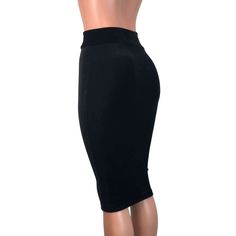 Sexy luxurious black stretch velvet pencil skirt. This long bodycon skirt hugs your curves perfectly in a flattering fit. The length is 28" from top to bottom, but if you'd like it shorter or longer, please say so in the comments. Long Bodycon Skirt, Long Black Pencil Skirt, Velvet Pencil Skirt, Hat Jewelry, Long Pencil Skirt, Bodycon Skirt, Pencil Skirt Black, Stretch Velvet, Body Con Skirt