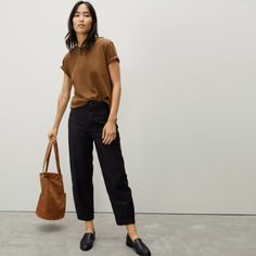 The Fatigue Barrel Pant Black – Everlane Everlane Outfit, Drape Pants, 21st Dresses, Wide Leg Cropped Pants, Work Wardrobe, Work Outfits, Work Fashion, Straight Leg Pants, Capsule Wardrobe