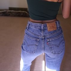 Super Sweet Vintage Levi’s! Perfect Condition. No Flaws To Note. This Is A Pair Of 3 Jr M Slim Fit Straight Leg 512’s. These Were Too Small On Me (Can’t Zip It Up) And I’m 5’10.5, 25” Waist, 36” Hips For Reference. These Would Best Fit A 23” Or 24” Gal With Smaller Hips! Vintage Levi’s In The 512 Are Especially Hard To Find In Smaller Sizes, So Grab It While They Are Here!! 13 Waist Hold Taut 10.2 Rise 17.7 Hip 30.5 Inseam 90s Levi's Denim Bottoms, 90s Style Fitted Medium Wash Bottoms, Smaller Hips, Vintage Levis, Levis Jeans, High Jeans, Denim Wash, Colored Jeans, Denim Jeans