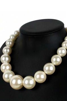 For the fashion-forward individuals, this necklace features elegant, large faux pearl beads with a claw clasp, adding a touch of simplicity and class to any attire. Boutique Collection, Pearl Beads, Faux Pearl, Pearl Necklace, Fashion Forward, Beads