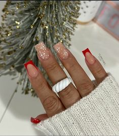 Red Christmas nails insp Christ nail ideass Red French With Snowflake Nails, Christmas Inspired Nails Short, Short Christmas Nail Designs Square, Xmas Simple Nails, Red Christmas Square Nails, Subtle Red Christmas Nails, Red French With Snowflake, December Nails Christmas Xmas Red, Nails Christmas Designs Simple