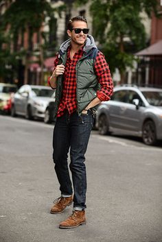 Ralph Lauren checked shirt | Levis 510 jeans | Cotton On vest | Outfit details at http://iamgalla.com/2014/10/forester/ Comfy Winter Fashion, Mens Fall Outfits, Winter Mode Outfits, Mens Fashion Fall, Mens Fashion Suits, Mens Winter Fashion, Mens Fall, Casual Winter Outfits