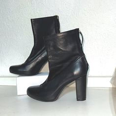 Black Super Soft Leather City Streets Booties, Zip Up In Back, Chunky 3.25” Heel. Kenneth Cole Reaction Size 6. Excellent Condition With Vey Minimal Signs Of Wear Only On Soles, Tread Has Almost No Wear, These Appear Brand New Otherwise. Black Boots With 4-inch Block Heel, Black Heeled Boots With 4-inch Heel And Medium Width, Black Heeled Boots With 4-inch Heel, Winter Heeled Boots With 4-inch Heel, Booties With 4-inch Heel And Round Toe, Black Wide Calf Ankle-high Heeled Boots, Black Boots With 4-inch Heel Medium Width, Black Square Toe Booties Medium Width, Heeled Ankle Boots With 4-inch Heel