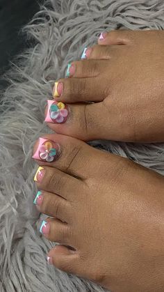 Nails Acrylic Toes, Cute Acrylic Toes, Nail And Toes Matching Ideas, Spring Toes, Glitter Toe Nails, Gel Toe Nails, Acrylic Toes, Pretty Toe Nails