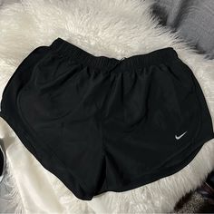 Black Size Large. Never Been Worn. New With Tag. Nike Black Athletic Shorts For Spring, Black Athletic Shorts, Shorts Nike, Track Shorts, Shorts Athletic, Nike Shorts, Nike Black, Athletic Shorts, Christmas List