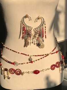 Red Scarlet Spiral Red Mermaid Core// Waistchain/ Waist Belt /waist Bead - Etsy Beaded Belt Chains, Waist Beads Ideas, Beaded Waist Chain, Dope Jewelry Accessories, Waist Jewelry, Mermaid Core, Red Mermaid, Belly Jewelry, Waist Beads