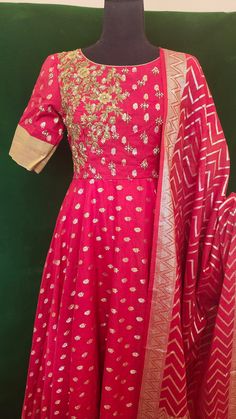 Partywear longfrock with heavy maggam work on the side and small butties on the hands, front and backside comes with fancy duppata  Size: Red longfrock 36in goes till 40in Long Frock, Long Frocks, Maggam Work, On The Side, Work On, Party Wear, Womens Dresses, Red, Dresses