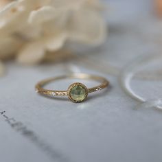 Silver Inlaid Diamonds Fresh Green Peridot Crystal Round Ladies Ring Adjustable Opening Delicate Gold Minimalist Ring, Round Cut Ring, Dainty Gold Rings, Ring Inspo, Simple Ring, Ring Simple, Peridot Ring, Ring Stacking