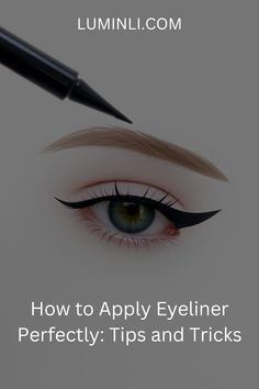 How To Apply Eyeliner, Eyeliner Looks, Gel Eyeliner, Makeup Essentials, Eye Drawing, Beauty Blog, Eyelash Extensions, Eyeliner, Eye Makeup