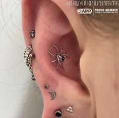 Wall To Wall Carpet, Cool Ear Piercings, Pretty Ear Piercings, Cool Piercings, My Favourite Things, Body Jewelry Piercing, Wall Carpet