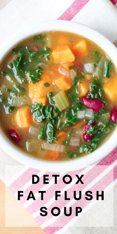 This Detox Soup features simple ingredients to jumpstart new eating habits. A cleansing detox can help you lose weight and feel healthier. Fat Flush Soup, Detox Vegetable Soup, Clean Eating Soup Recipes, Vegan Vegetable Soup, Cabbage Soup Diet Recipe, Clean Eating Soup, Diet Soup Recipes, Fat Flush, Cabbage Soup Diet