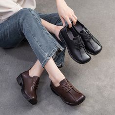 Gender: Women Type: Casual Shoes Main Materials: Cowhide Insole: Pigskin Sole: PVC Type of Closure:... Comfy Fall Boots, New Style Shoes, Autumn Shoes, Oxford Boots, Fall Boots, Boots Heels, Pig Skin, Fall Shoes, Spring Shoes