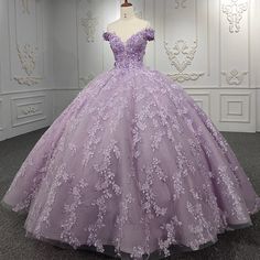 Luxury Formal Gowns, Birthday, Bridal, Quinceañera, Sweet 16 & More Light Purple Quince Dresses, Quince Purple, Purple Quince Dress, Lavender Ball Gown, Purple Quinceanera Theme, Vestido Color Lila, Lavender Quinceanera Dresses, Lavender Quinceanera, Xv Ideas