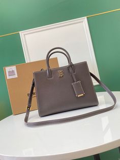 Size: Standard Size It comes with Dust box, Care manual, Tag, and Paper bag. Winter Purse, Burberry Top, Shopping Luxury, Hot Bags, Shoes Sale, Travel Handbags, Bag Shoes, Brown Handbag, Luxury Accessories