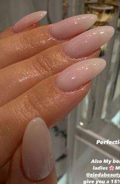 Her Nails, Casual Nails, French Acrylic Nails, Pearl Nails, Round Nails, Classy Nails, Pretty Acrylic Nails