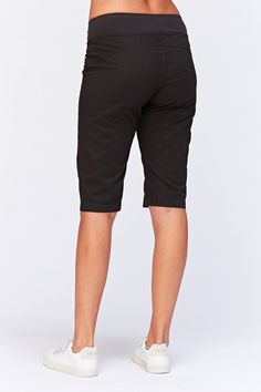 Our most popular short is back! Features a pull on waistband, style lines for added structure, and ruching for extra style. Stretch poplin body - 96/4 Cotton/Spandex Elastic jersey waistband - 92/8 Cotton/Spandex Waistband: 2" elastic XS-XL Inseam: 14.5" Front rise: ~10" Back rise: ~15.5" 1X-3X Inseam: 14" Front rise: ~12" Back rise: ~21" Preshrunk Machine washable Imported MODELS Megan is wearing size X-Small Height: 5'10" | Bust: 34B | Waist: 25" | Hip: 34" Kelli is wearing size Small Height: Bermuda Short, Lifestyle Clothing, Woven Cotton, Roll Up, Above The Knee, Cotton Weaving, Cotton Spandex, Warm Weather, Bermuda Shorts